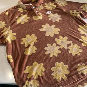 Nike Men's Polo Shirt Terry Brown Yellow Flower Size Large Casual Lifestyle